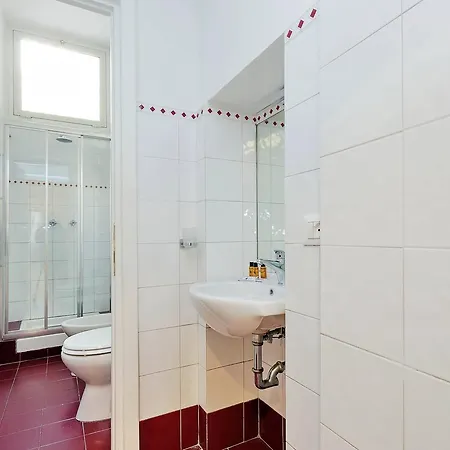 Apartment Sistina 2 Rome