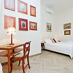 Sistina 2 * Roma